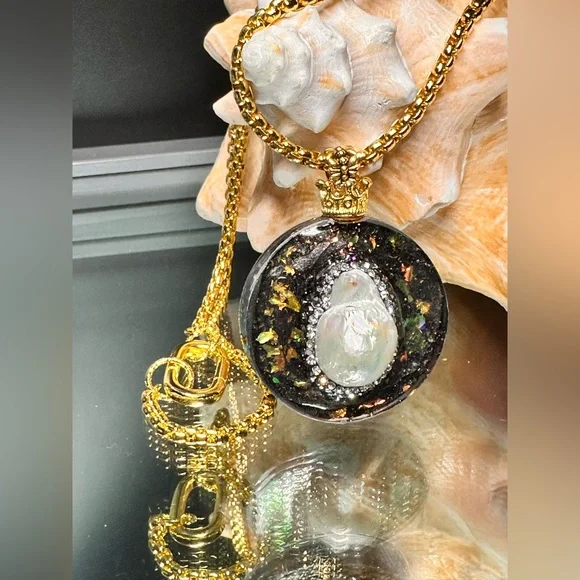 BIWA PEARL  Pendant long Necklace 18K goldfill chain - Picture 3 of 10